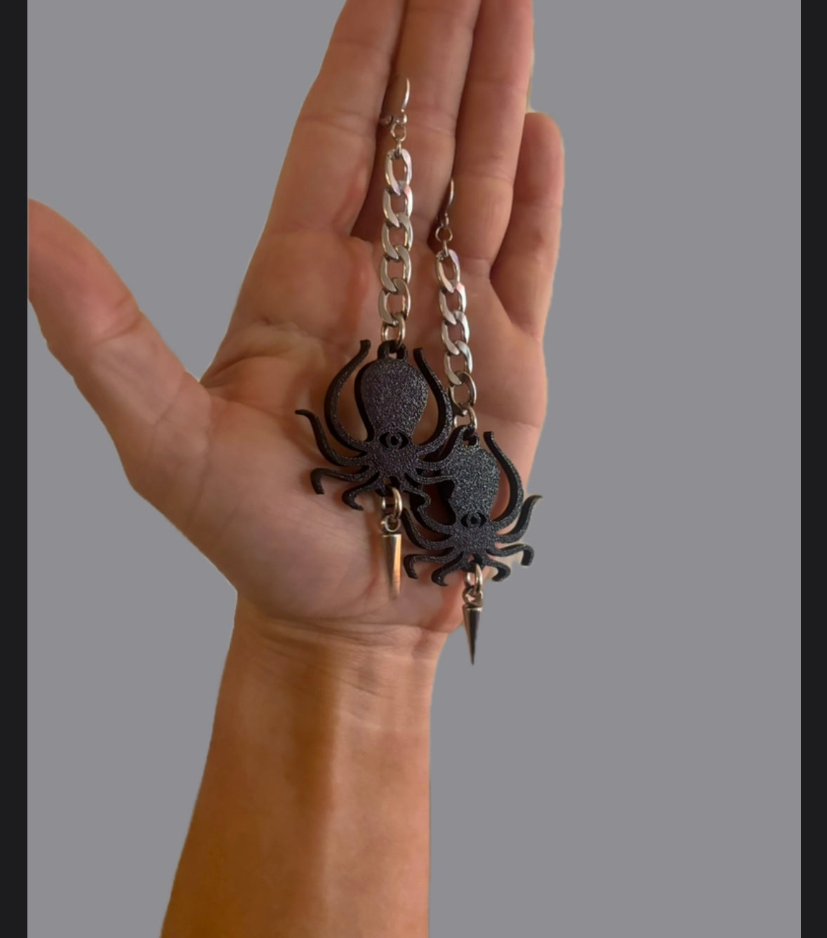 Custom stainless steel studded chain link earrings-3D printed charms