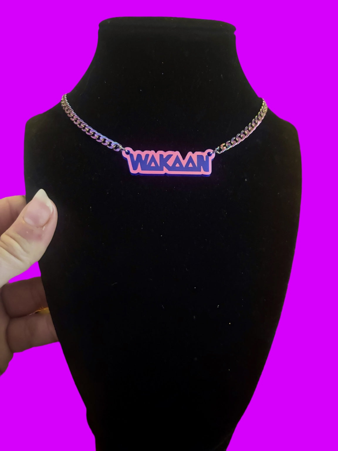 Customizable stainless steel Violet holographic thin chain name necklace