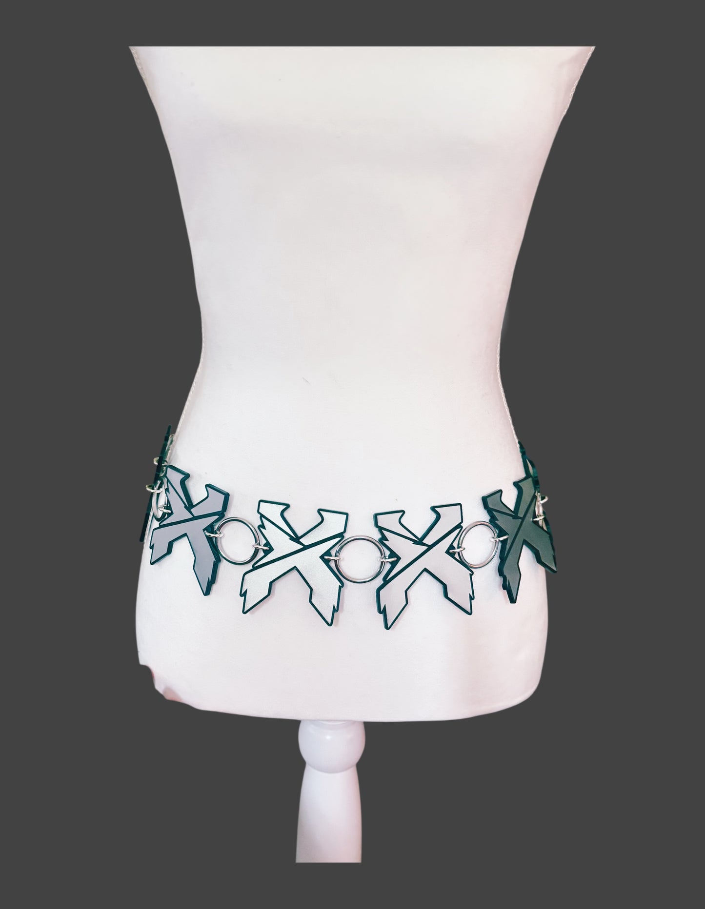 Excision inspired customizable acrylic metal ring belt