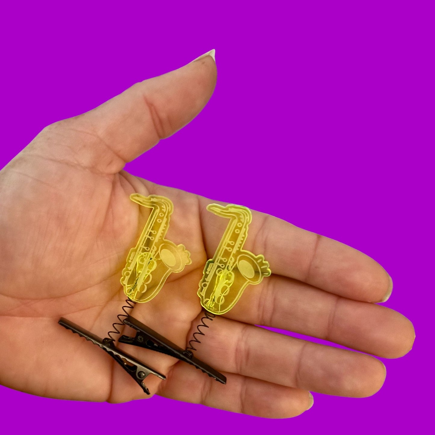 Saxophone UV glow sprouts-4 pack