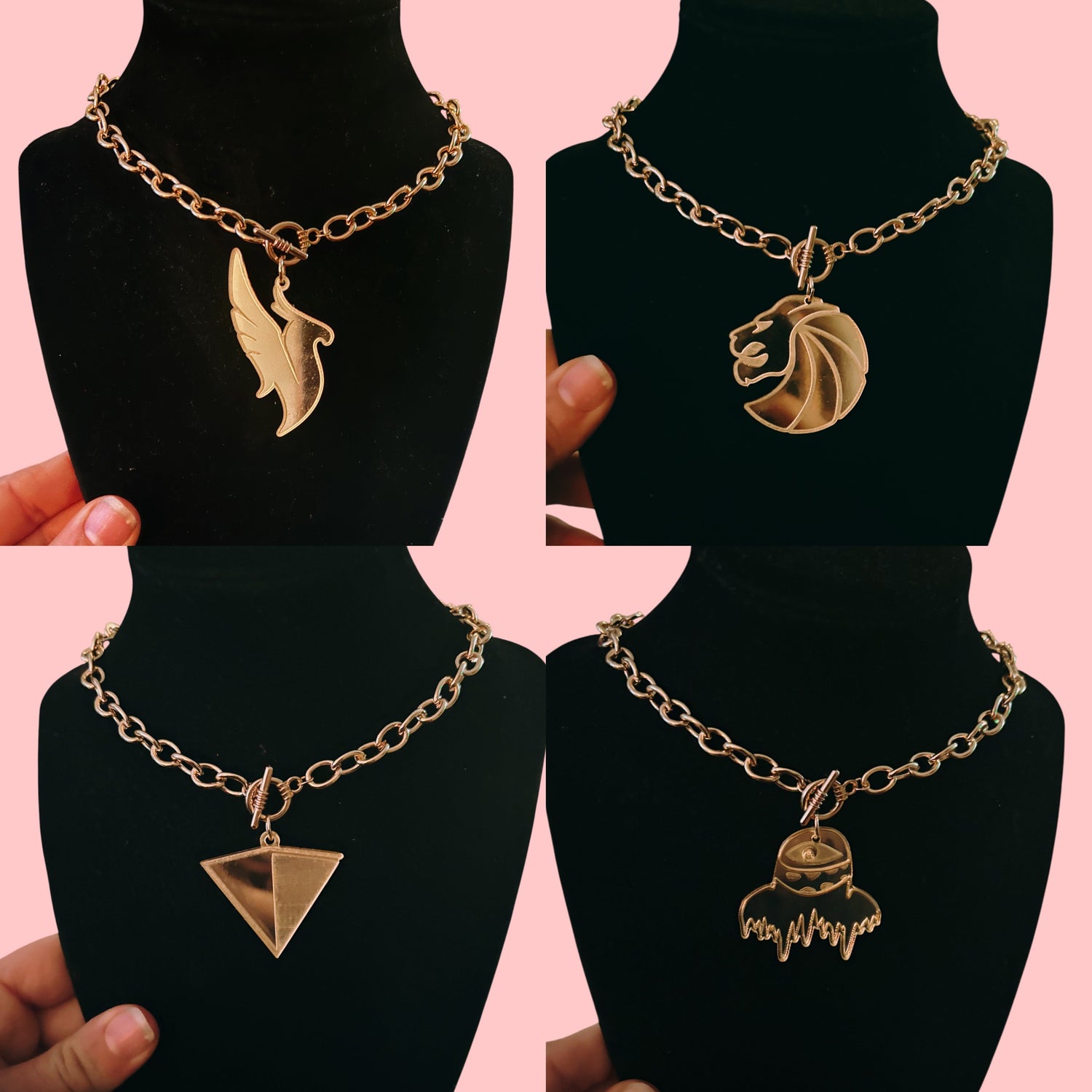necklaces and chokers