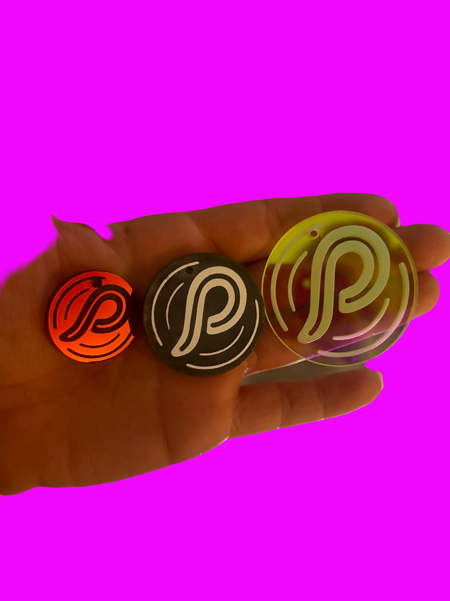 Philos customizable acrylic earrings