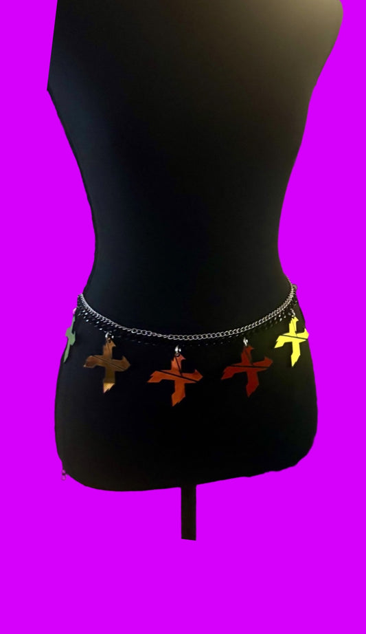 Customizable midnight holographic chain belt