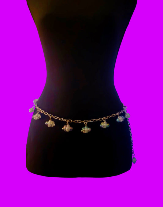Customizable cloud charm chain belt
