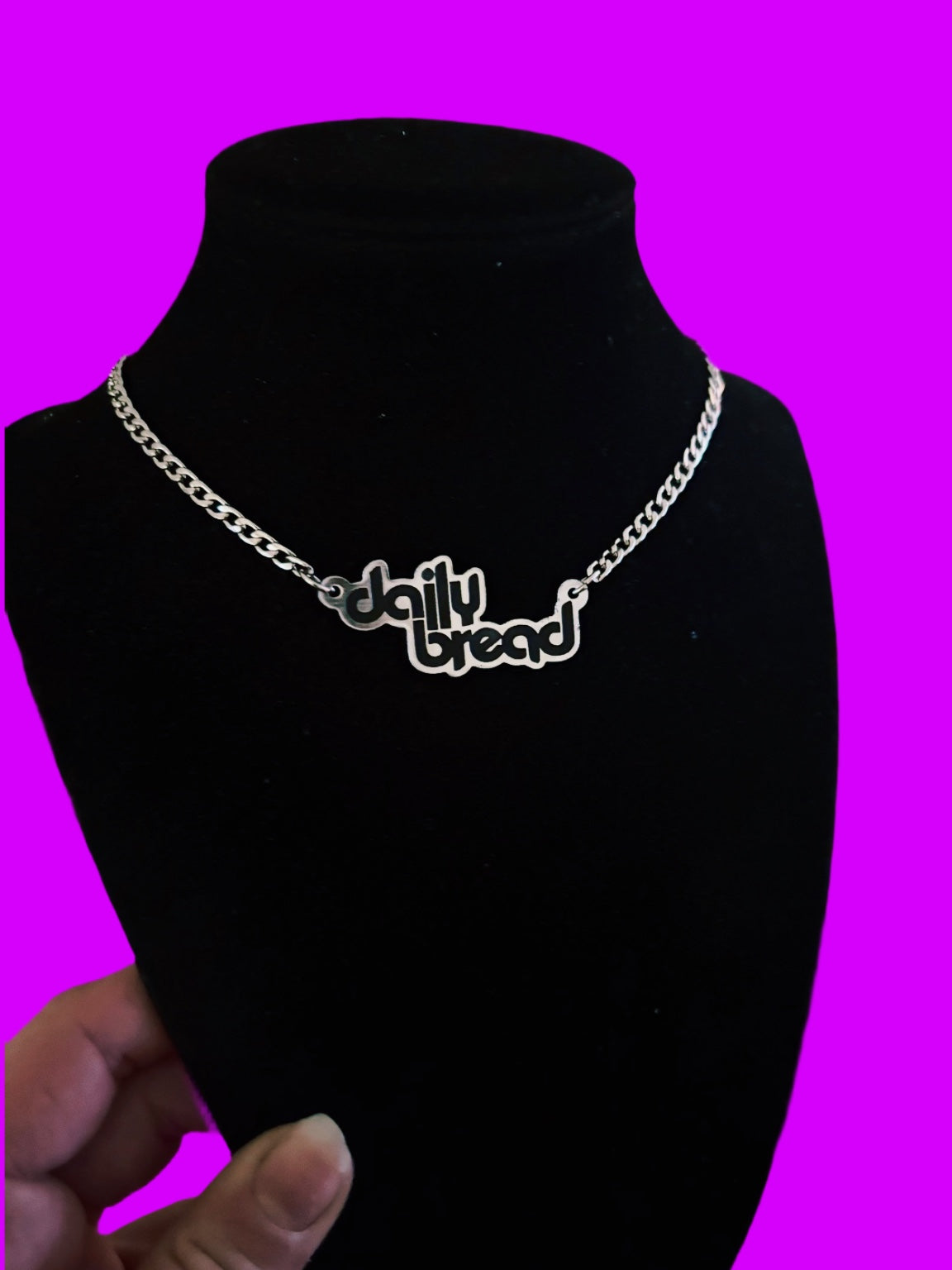 Customizable stainless steel (silver/gold) thin chain name necklace