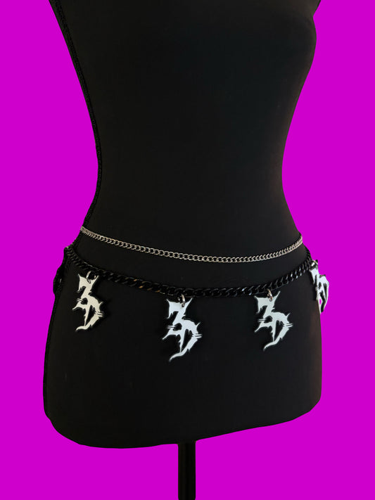Customizable Black and White acrylic chain belt