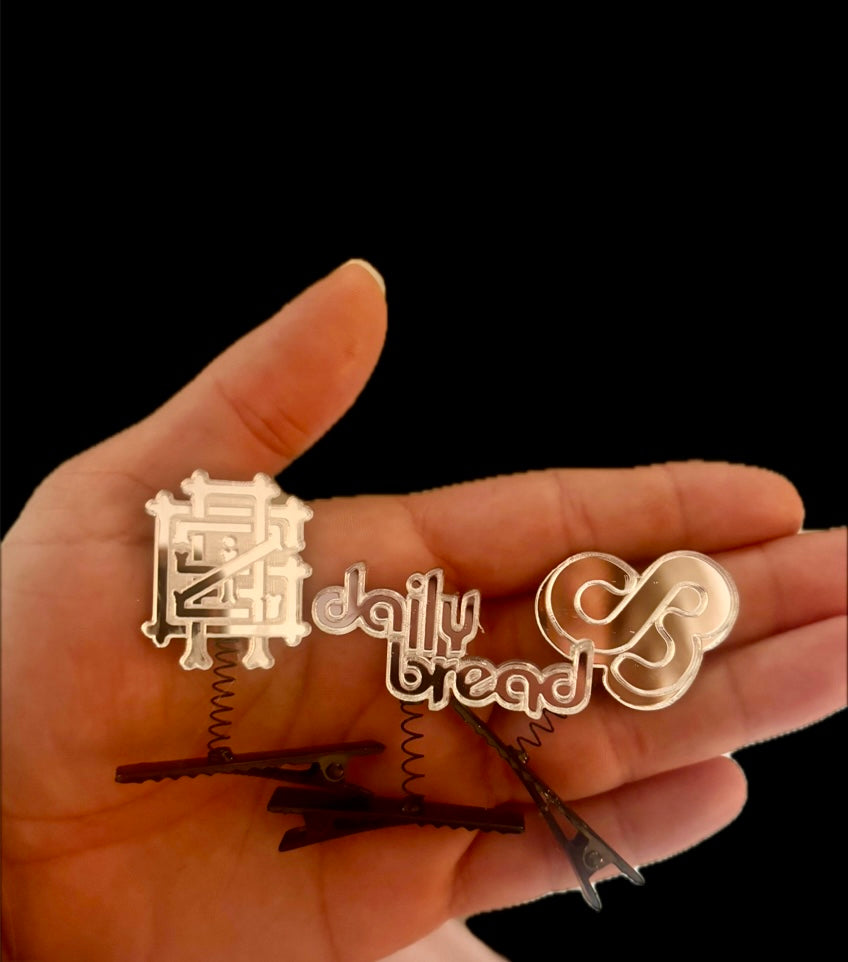 Customizable mirror acrylic sprouts