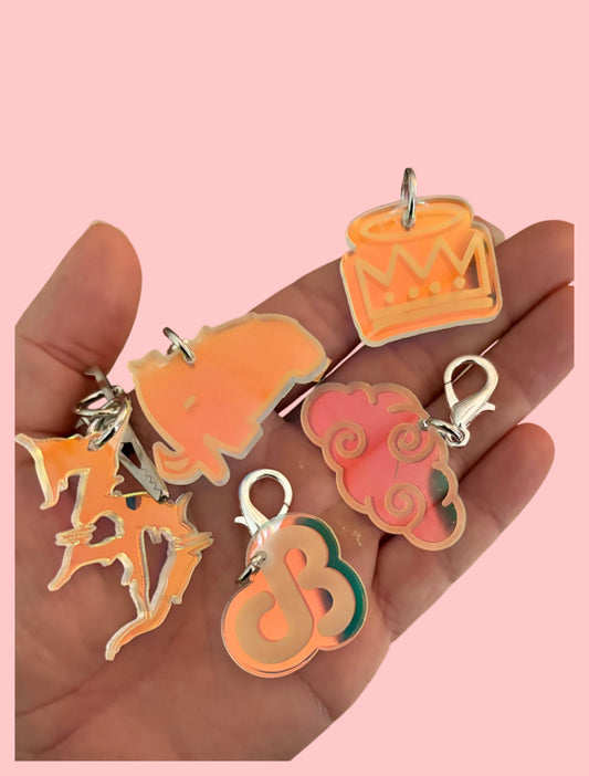 Customizable iridescent acrylic artist charms