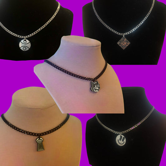 G Jones inspired minimalist necklaces