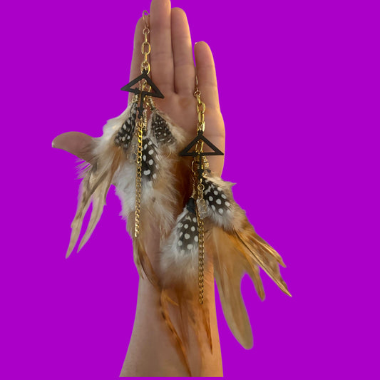 Customizable charm feather crystal chain link earrings.