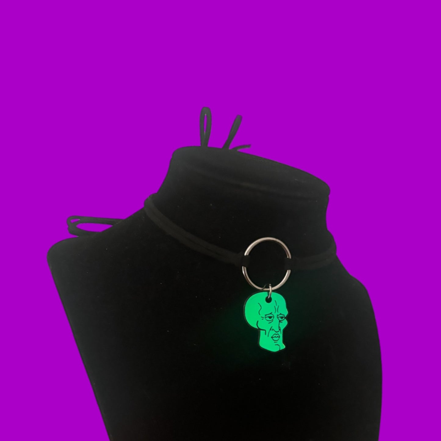 Handsome squidward tie back choker