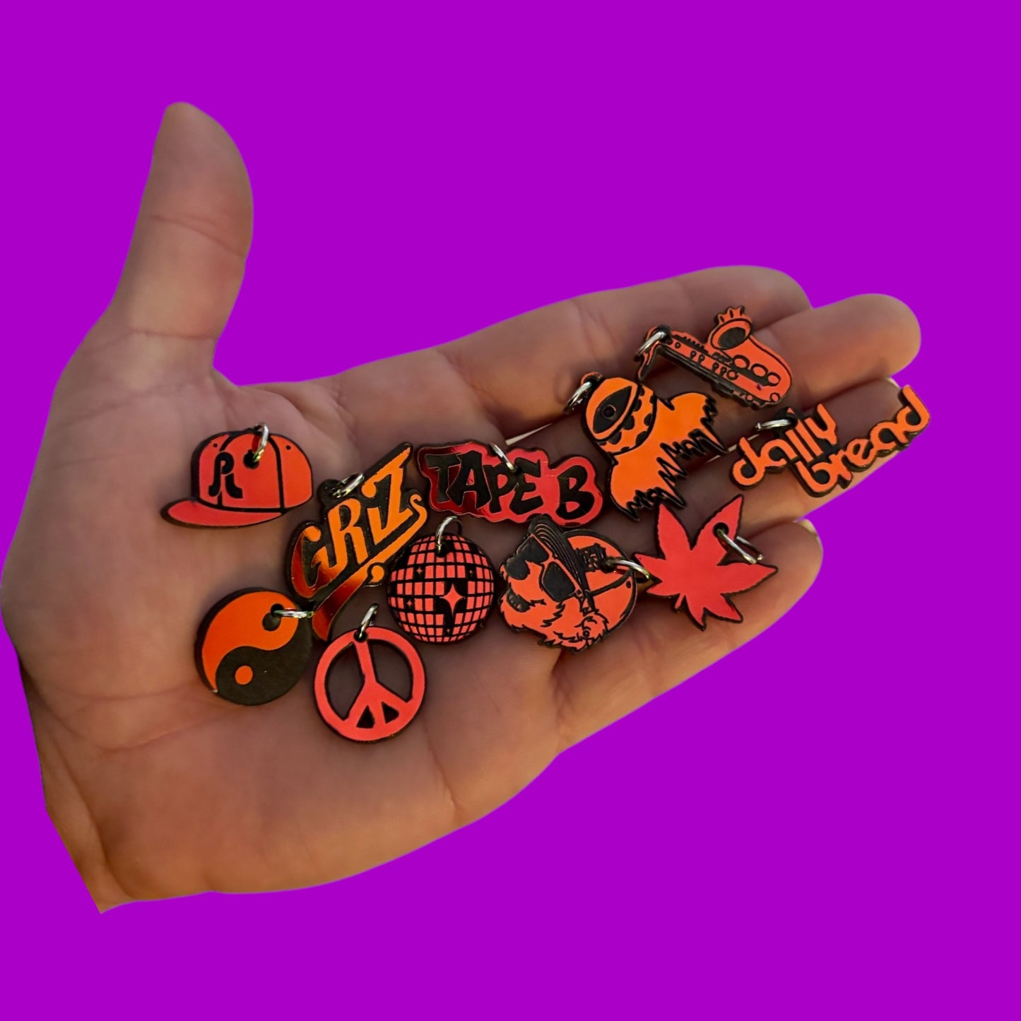 custom midnight holographic mini acrylic festival kandi charms!