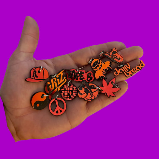 custom midnight holographic mini acrylic festival kandi charms!