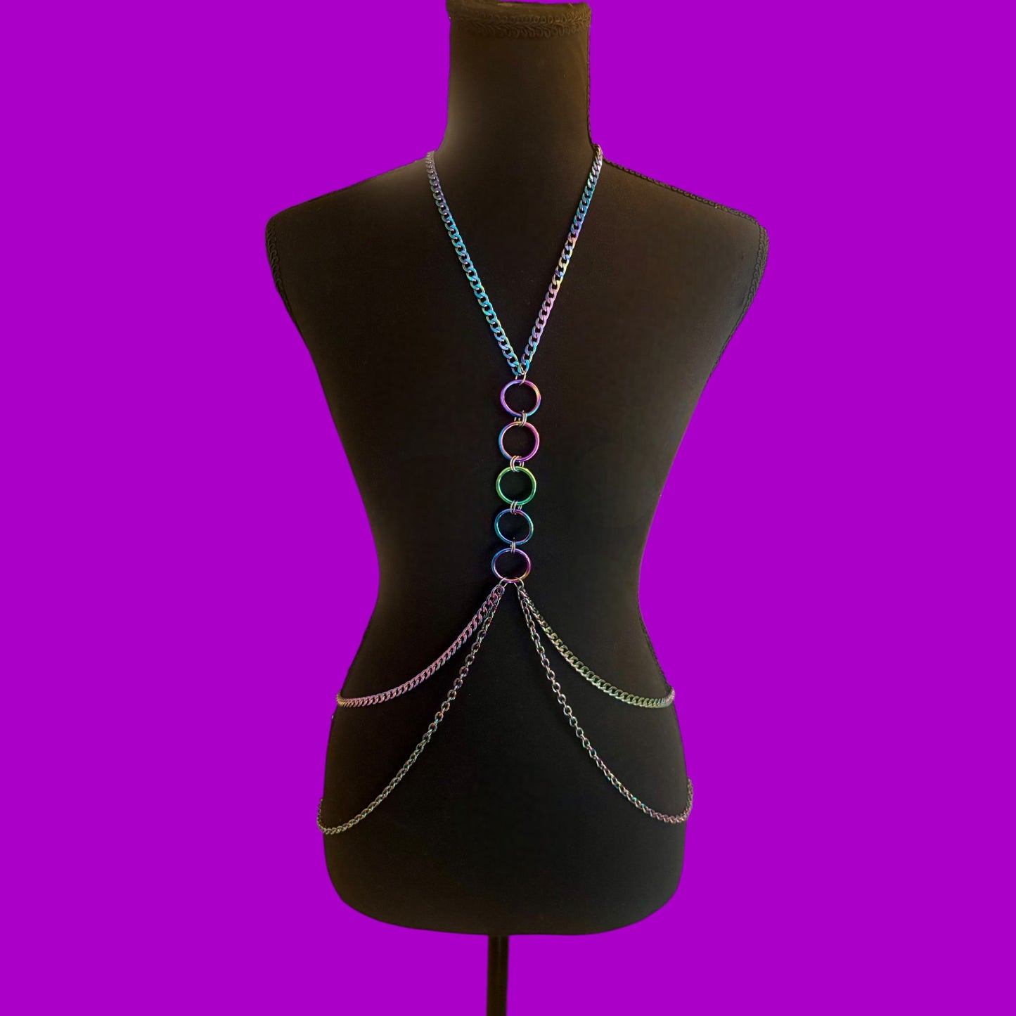 Basic multi O ring stainless steel body chain.