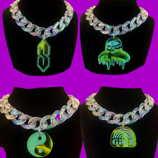 Customizable artist inspired iridescent thick chain choker