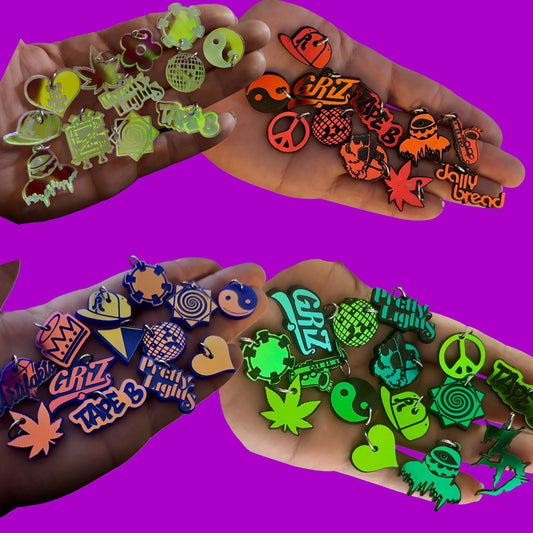 custom mini acrylic festival kandi charms
